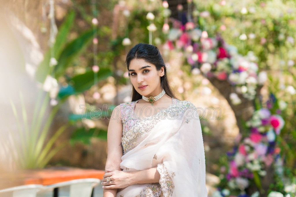 Yukthi Thareja Latest Pictures